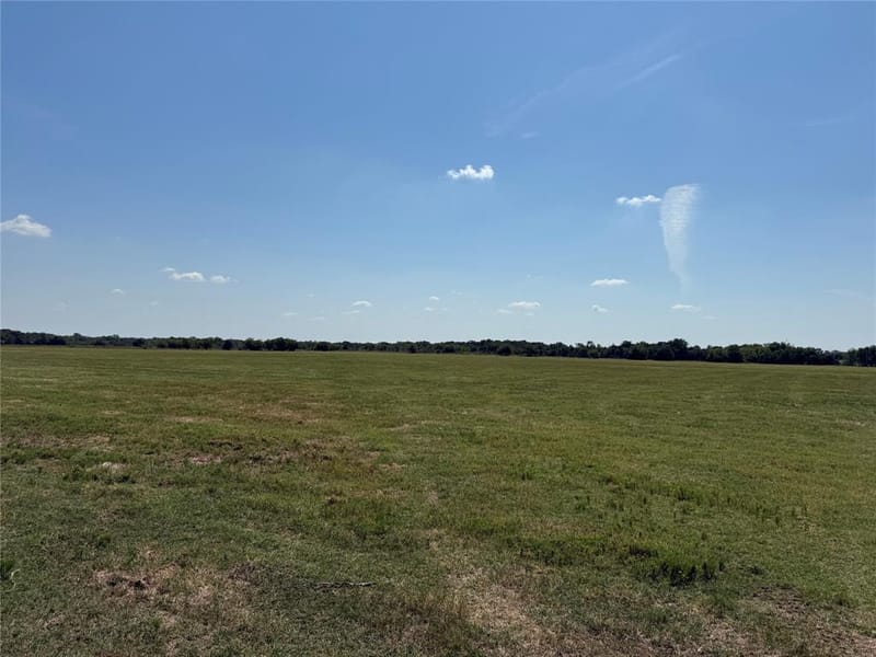 808 W Line Road, Whitesboro TX 76273 - Photo 37