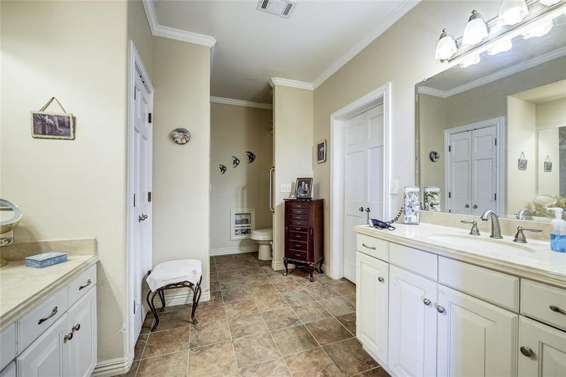 808 W Line Road, Whitesboro TX 76273 - Photo 19