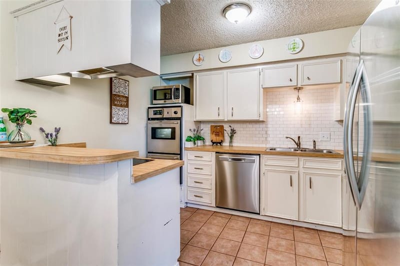 2819 Silvermeadow Lane, Corinth TX 76210 - Photo 6