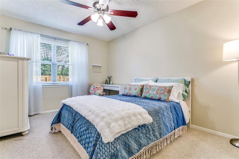 2819 Silvermeadow Lane, Corinth TX 76210 - Photo 10