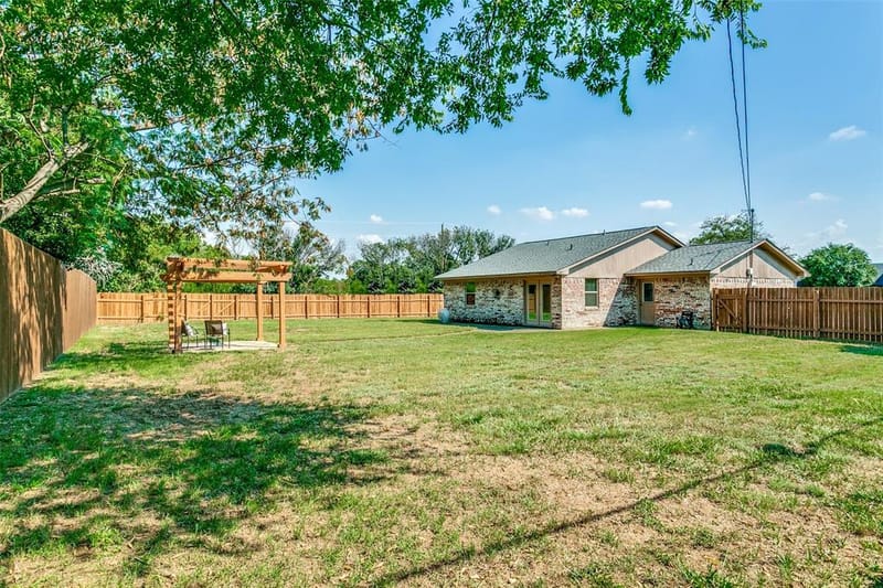 2819 Silvermeadow Lane, Corinth TX 76210 - Photo 14