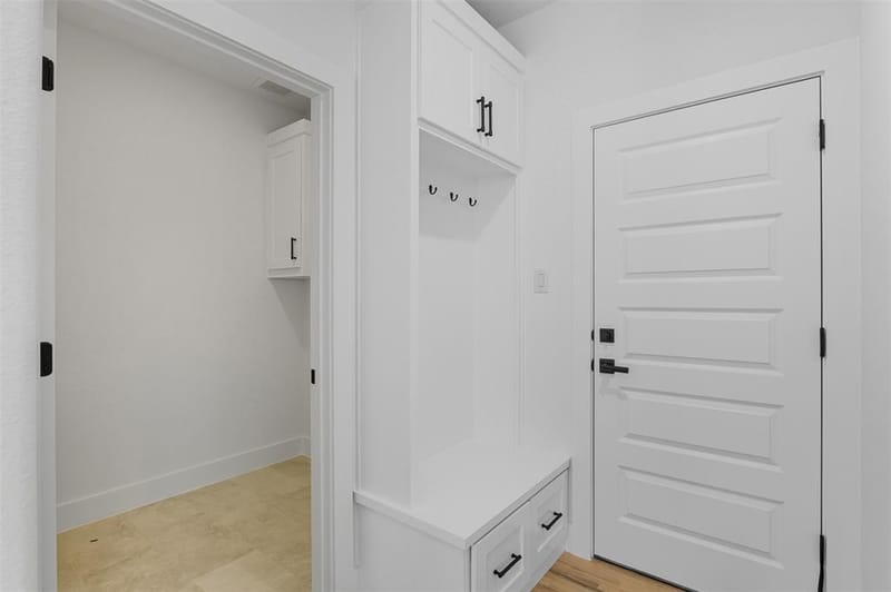 3003 Oak Bourne Drive, Arlington TX 76016 - Photo 6