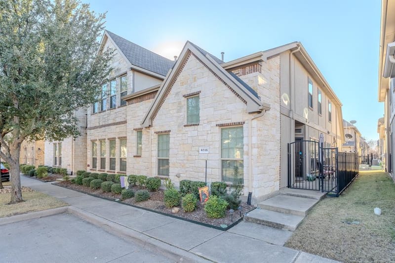 8713 Whitehead Street, McKinney TX 75070 - Photo 2
