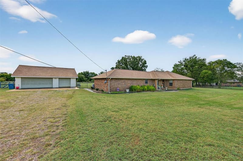 102 N 9th Street, Gunter TX 75058 - Photo 5