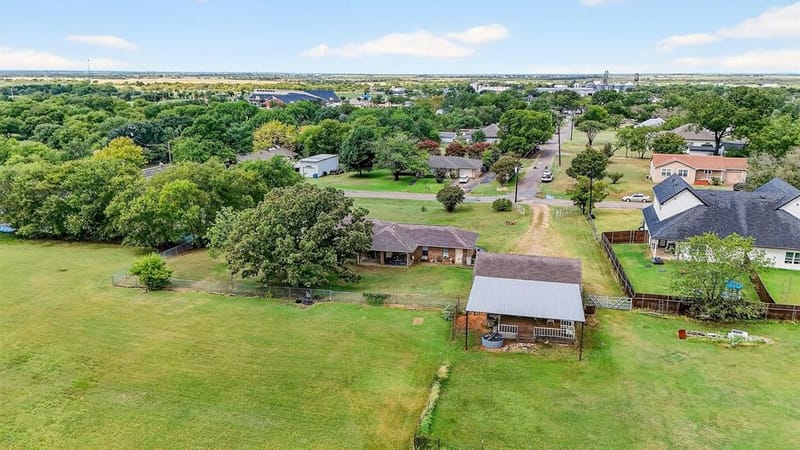 102 N 9th Street, Gunter TX 75058 - Photo 4