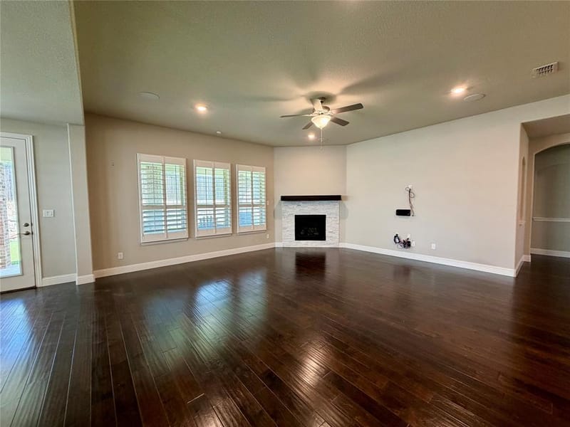 2705 Walnut Creek Lane, The Colony TX 75056 - Photo 8