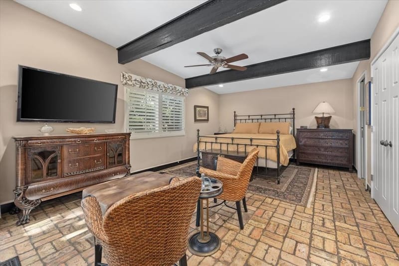 6 Bounty Road E, Benbrook TX 76132 - Photo 27