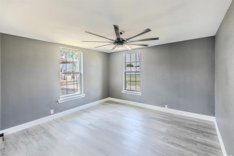 768 ELMWOOD Drive, Woodway TX 76712 - Photo 10
