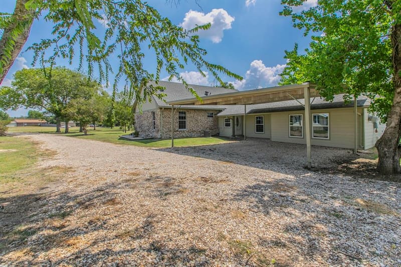 768 ELMWOOD Drive, Woodway TX 76712 - Photo 18
