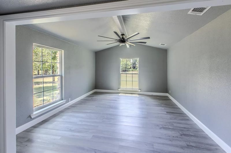 768 ELMWOOD Drive, Woodway TX 76712 - Photo 4