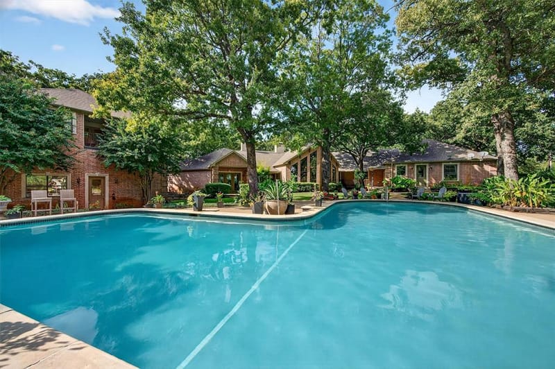 215 Hiland Acres Circle, Pottsboro TX 75076