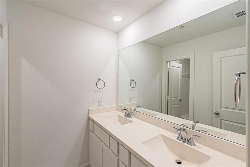8148 Legacy Oak Drive, McKinney TX 75071 - Photo 32