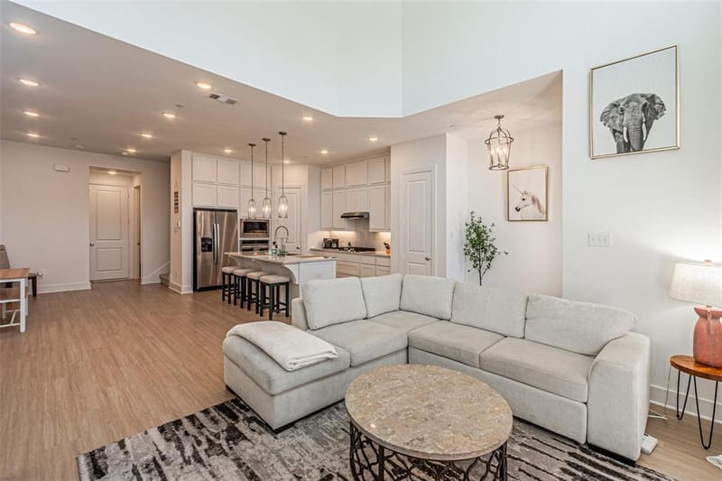 8148 Legacy Oak Drive, McKinney TX 75071 - Photo 9
