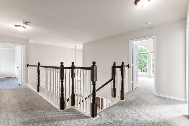 3905 Waynoka Drive, Carrollton TX 75007 - Photo 9