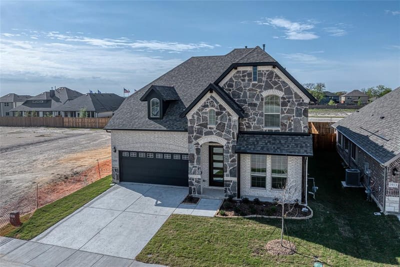 1909 Amber Gate Drive, Anna TX 75409 - Photo 2