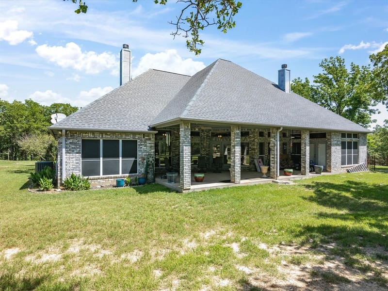600 County Road 1790, Sunset TX 76270 - Photo 25