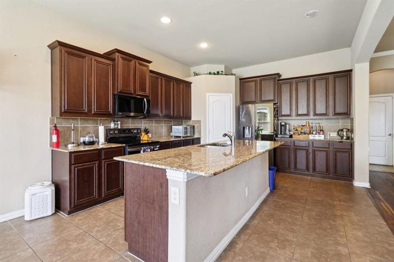 1506 Oak Park Lane, Cedar Hill TX 75104 - Photo 12
