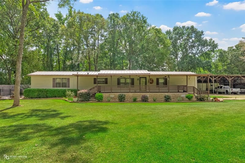 545 Timbers East Drive, Haughton LA 71037