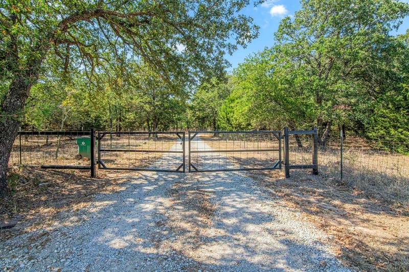 2801 Fm 1816, Bowie TX 76230 - Photo 23