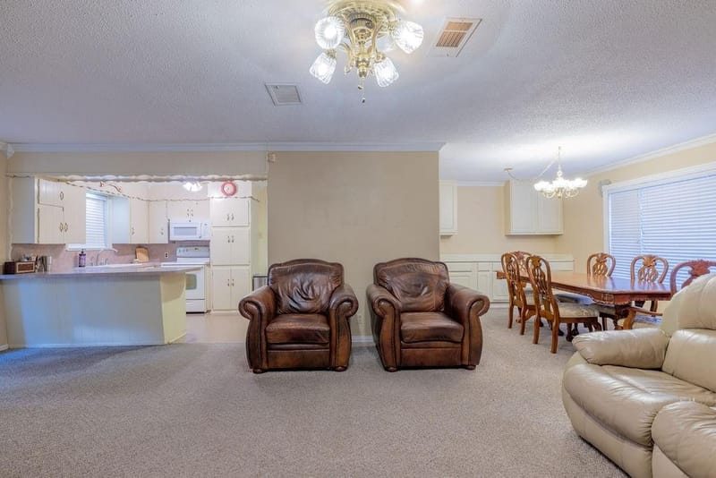 1604 N Haven Drive, Corinth TX 76210 - Photo 6