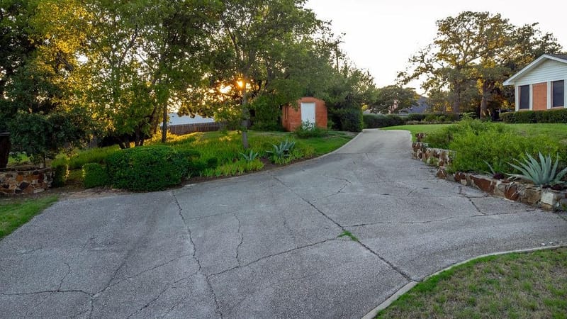 1604 N Haven Drive, Corinth TX 76210 - Photo 33