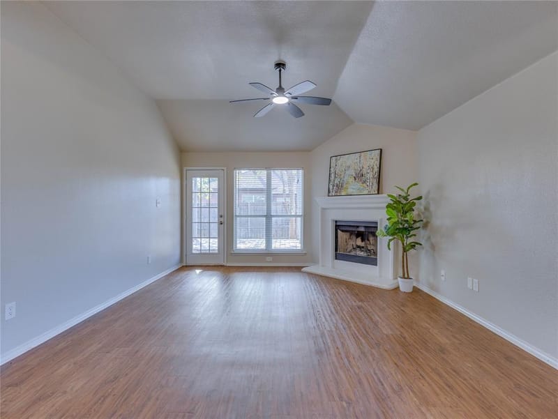 112 Kensington Court, Rhome TX 76078 - Photo 13