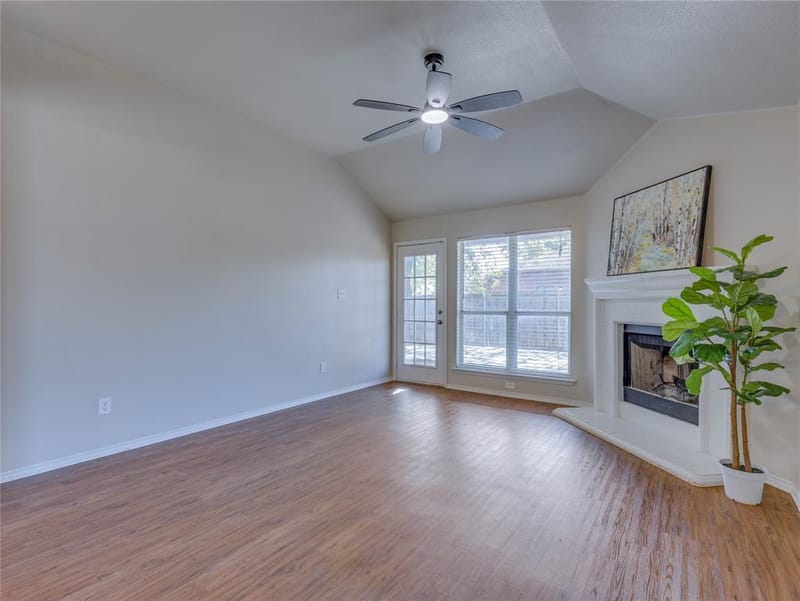 112 Kensington Court, Rhome TX 76078 - Photo 12