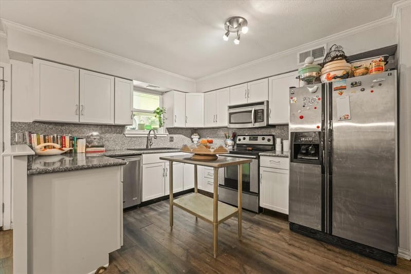 741 Dumont Drive, Richardson TX 75080 - Photo 8