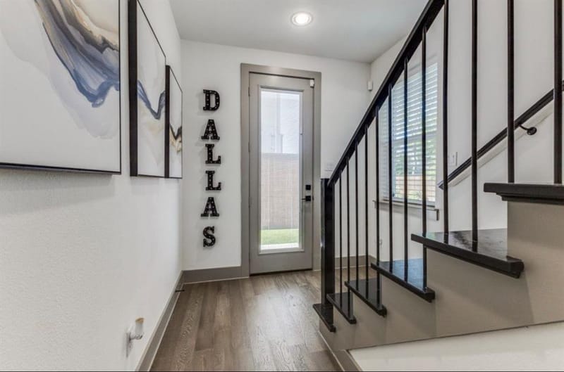 2649 La Altura Lane, Dallas TX 75212 - Photo 12