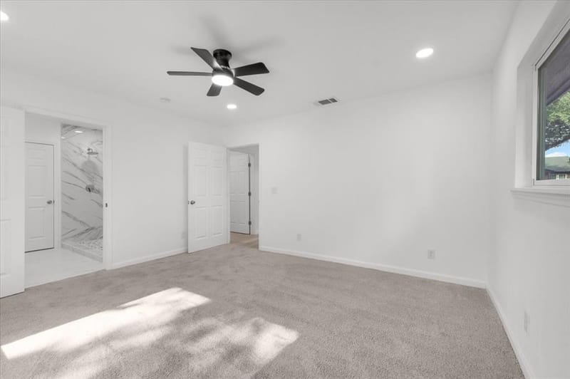 818 Hollywood Avenue, Dallas TX 75208 - Photo 12