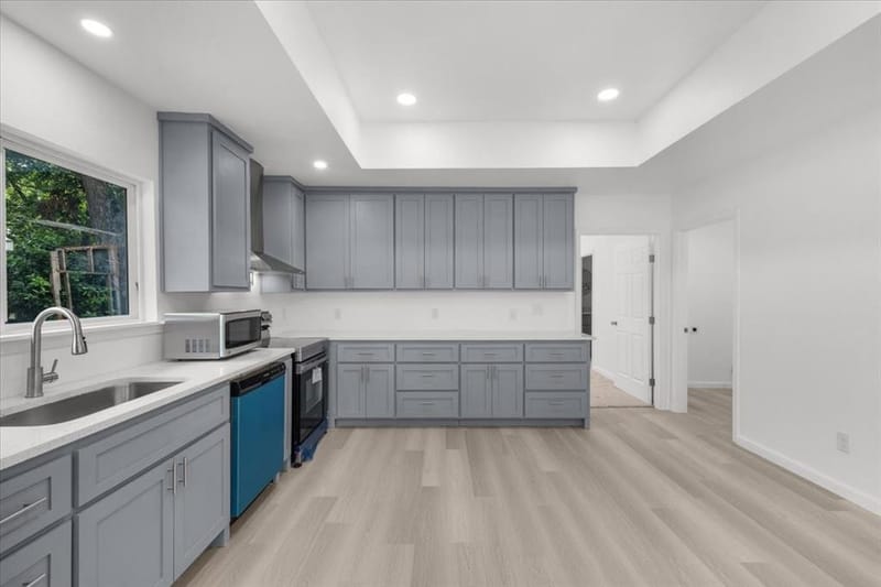 818 Hollywood Avenue, Dallas TX 75208 - Photo 10