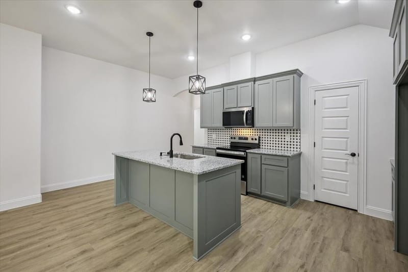 111 N Oak Street, Ector TX 75439 - Photo 6