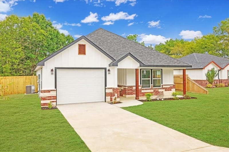 111 N Oak Street, Ector TX 75439 - Photo 12