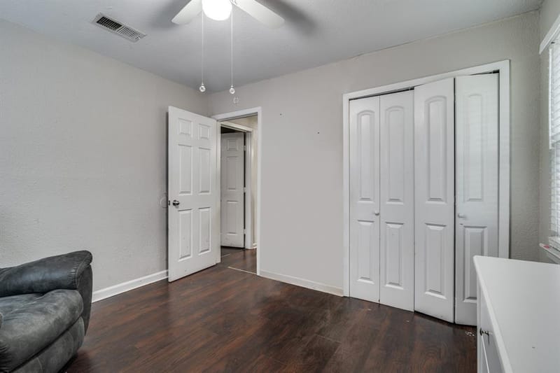 1309 Woodcrest Drive, Mesquite TX 75149 - Photo 17