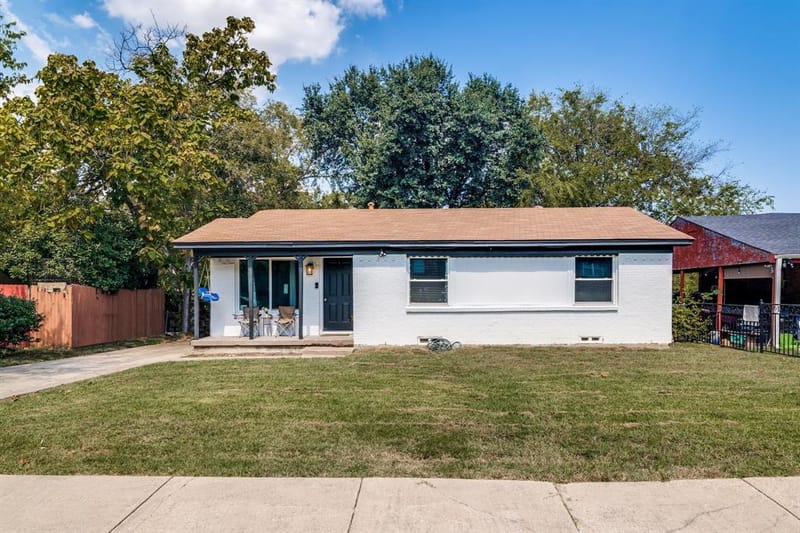 1309 Woodcrest Drive, Mesquite TX 75149