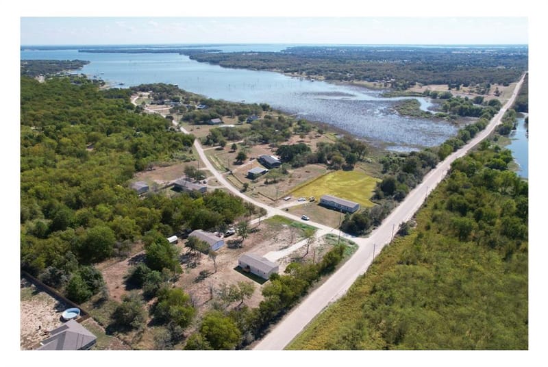1499 SE CR 3135, Corsicana TX 75109 - Photo 9