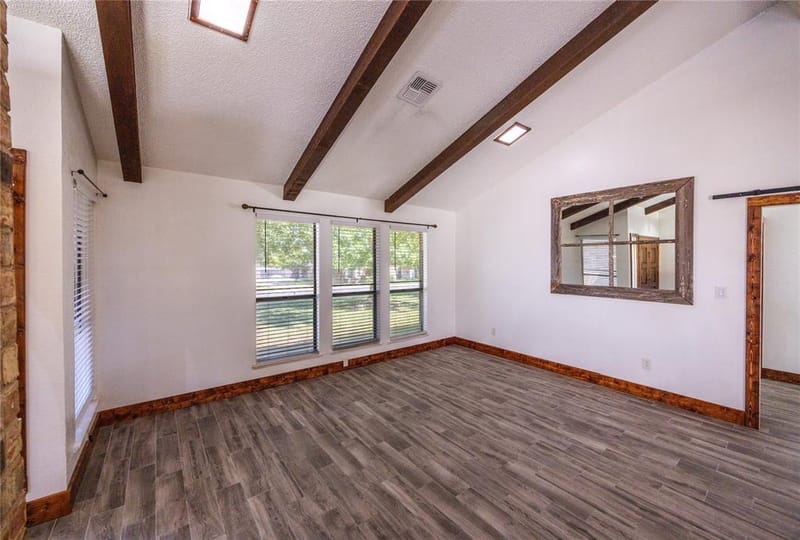 640 Ivy Ann Drive, Woodway TX 76712 - Photo 14