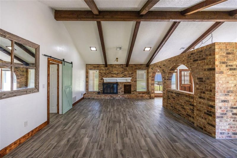 640 Ivy Ann Drive, Woodway TX 76712 - Photo 4