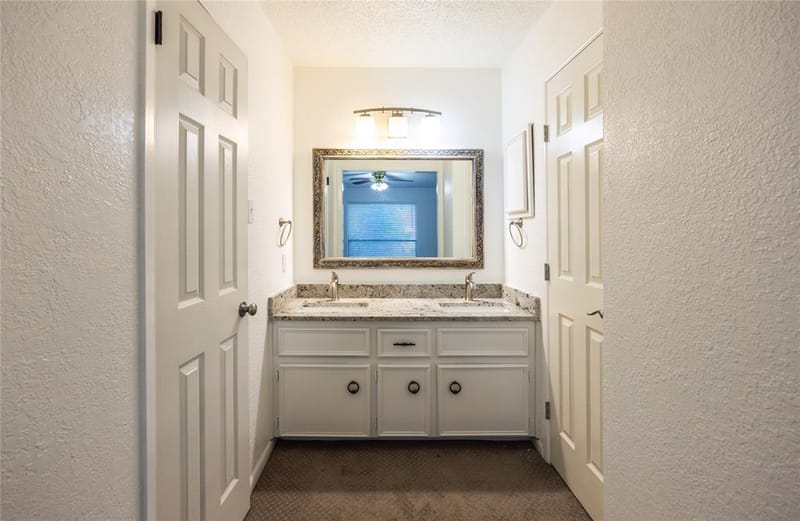 640 Ivy Ann Drive, Woodway TX 76712 - Photo 25