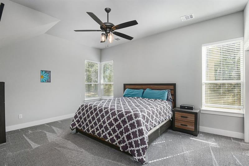 811 County Road 3451, Paradise TX 76073 - Photo 16