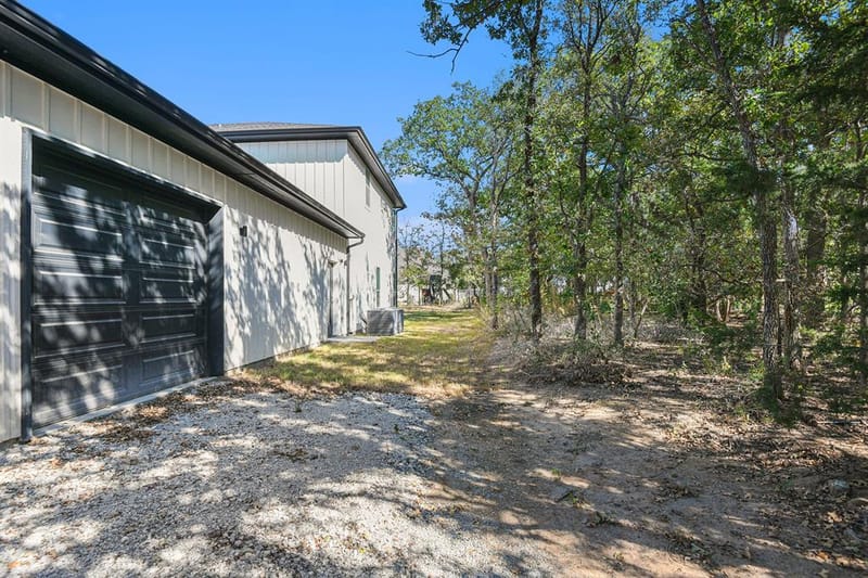 811 County Road 3451, Paradise TX 76073 - Photo 30