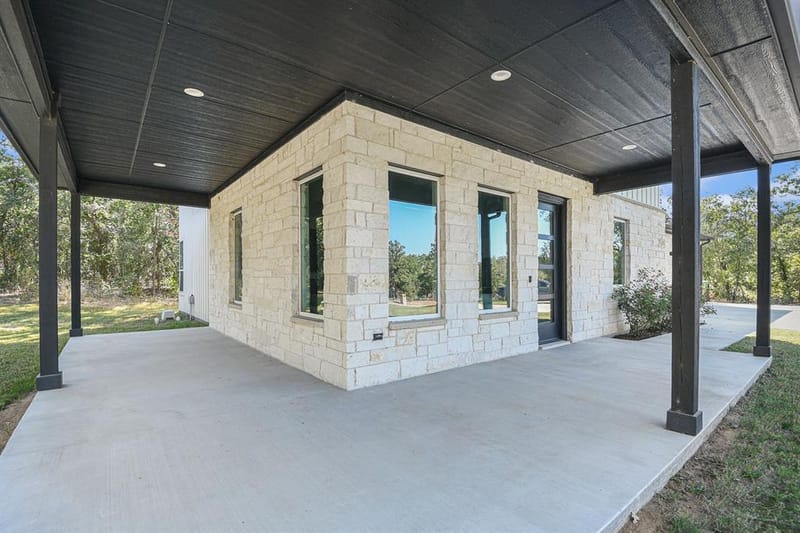811 County Road 3451, Paradise TX 76073 - Photo 4