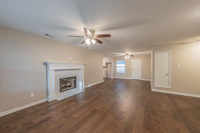 3502 Mcdonald Circle, Garland TX 75041 - Photo 8
