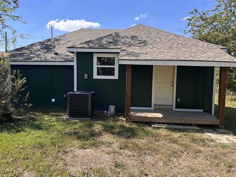 824 N Virginia Street, Terrell TX 75160 - Photo 17