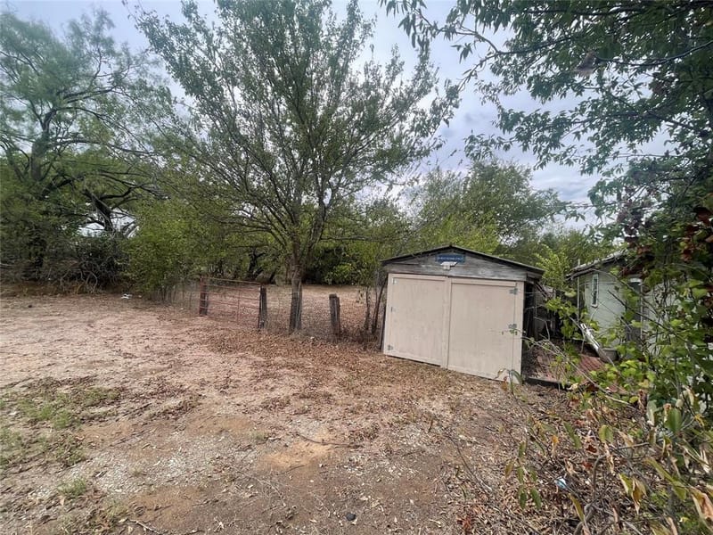 210 & 212 W 2nd Street, Breckenridge TX 76424 - Photo 18