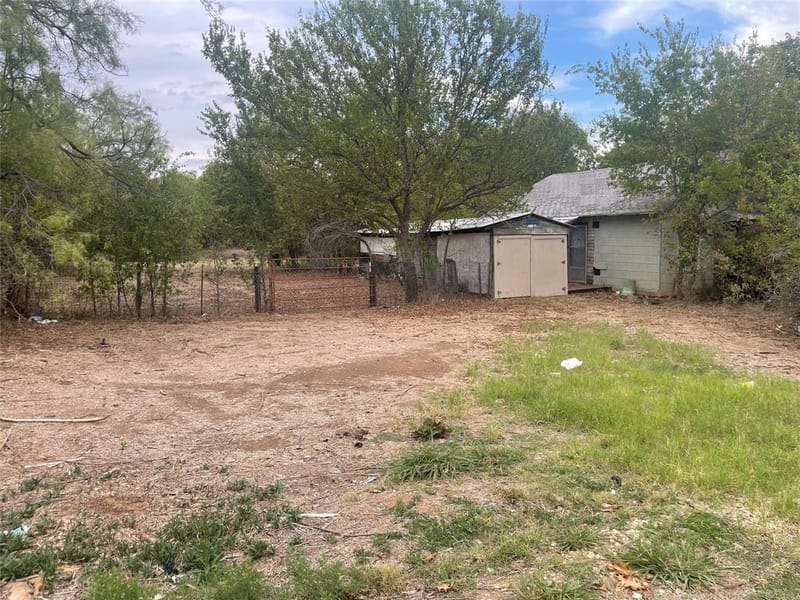 210 & 212 W 2nd Street, Breckenridge TX 76424 - Photo 4