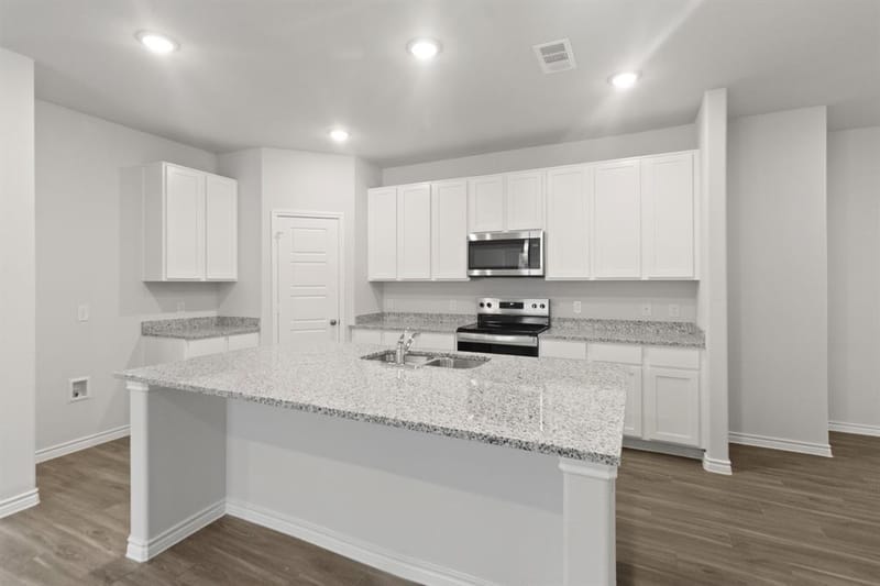 9956 Dynamics Drive, Fort Worth TX 76131 - Photo 2