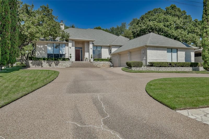4922 Viejo, Granbury TX 76049