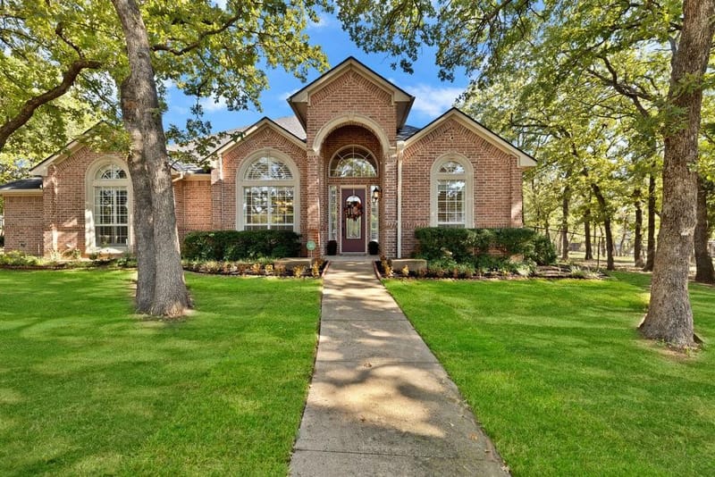 7308 Wooded Acres Trail, Mansfield TX 76063