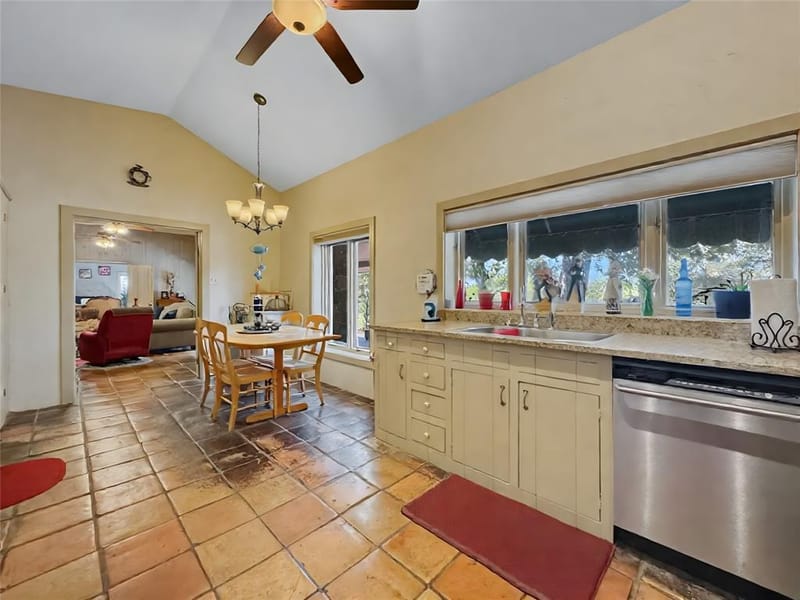 5167 Rock Hill Road, Aubrey TX 76227 - Photo 14